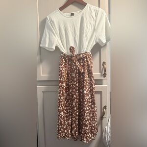 Women's Brown Floral removable Tie-Waist dress